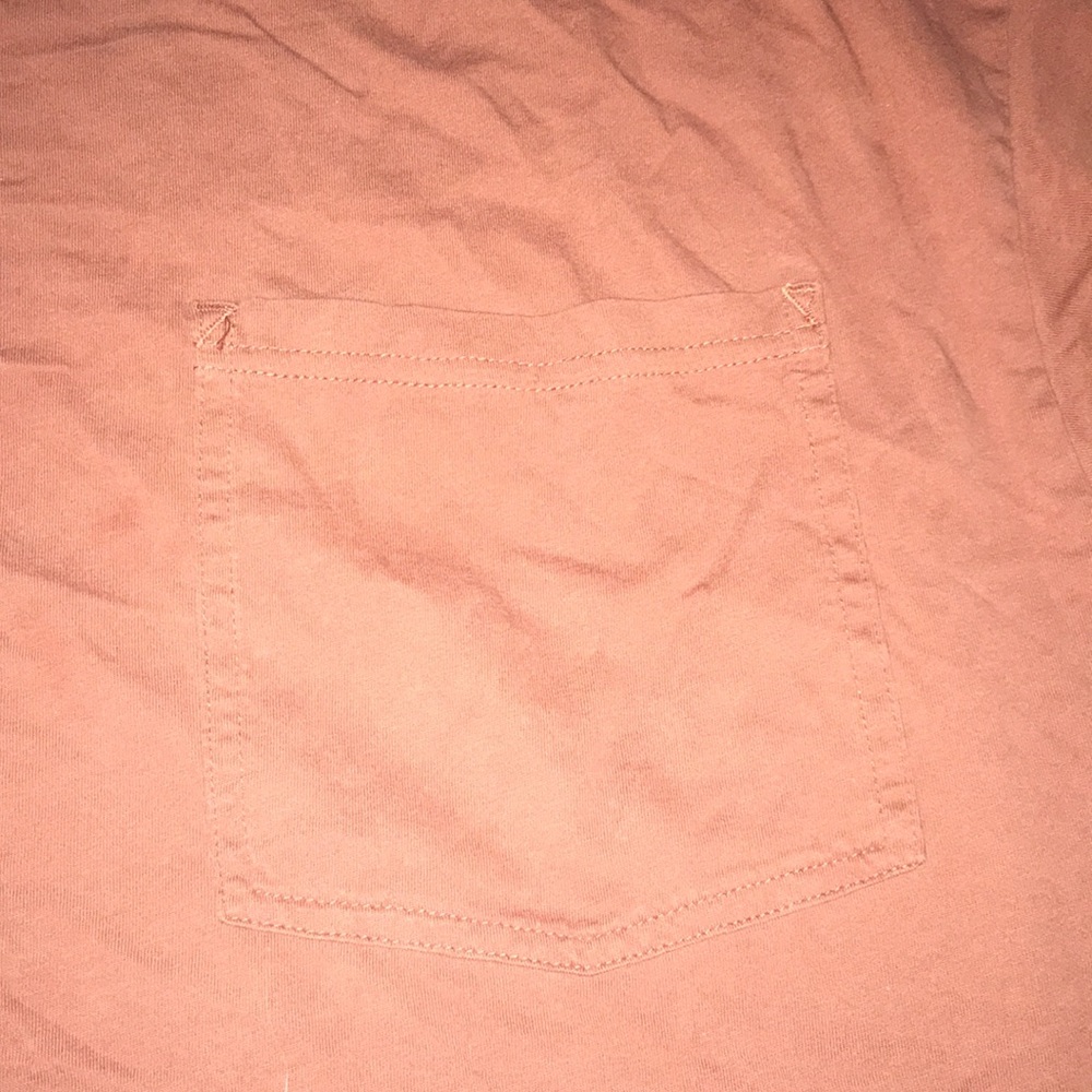 basic tshirt - Picture 2 of 3